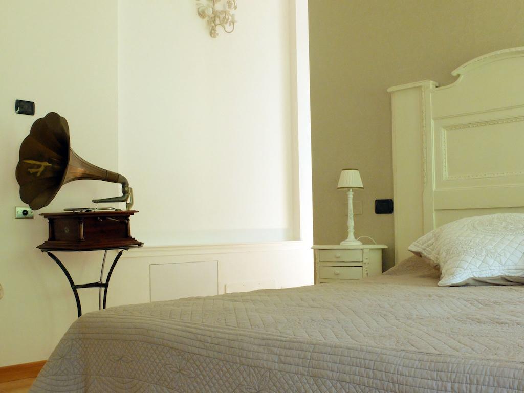 Garda & Golf Bed & Breakfast Caprino Veronese Oda fotoğraf