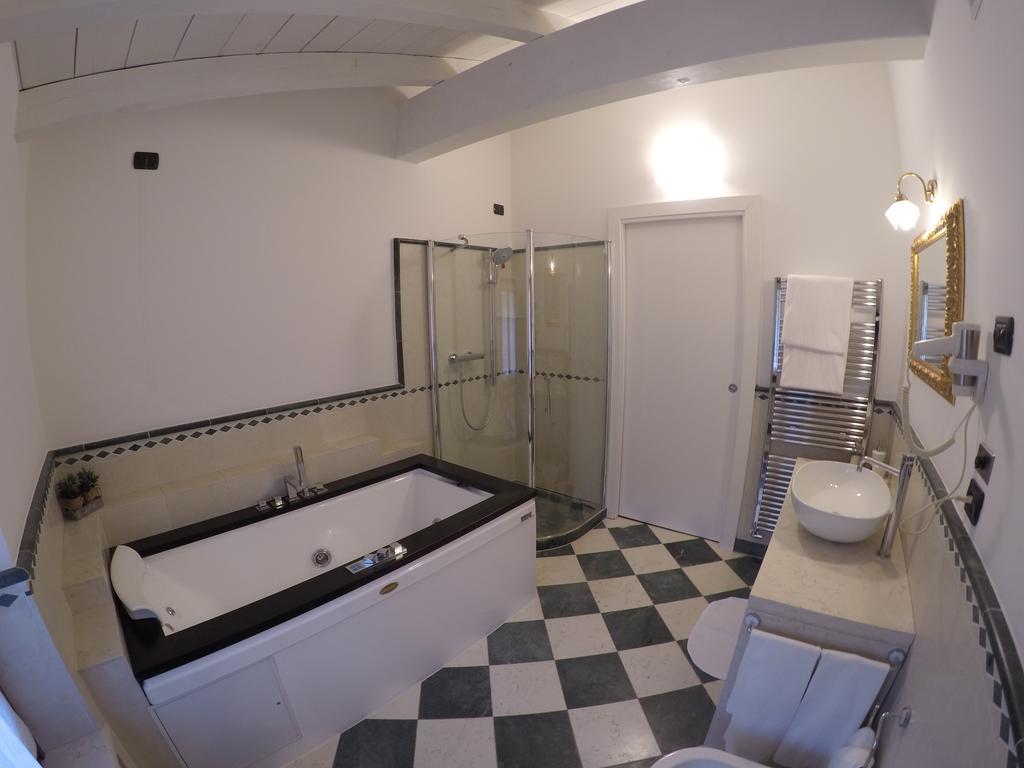Garda & Golf Bed & Breakfast Caprino Veronese Oda fotoğraf