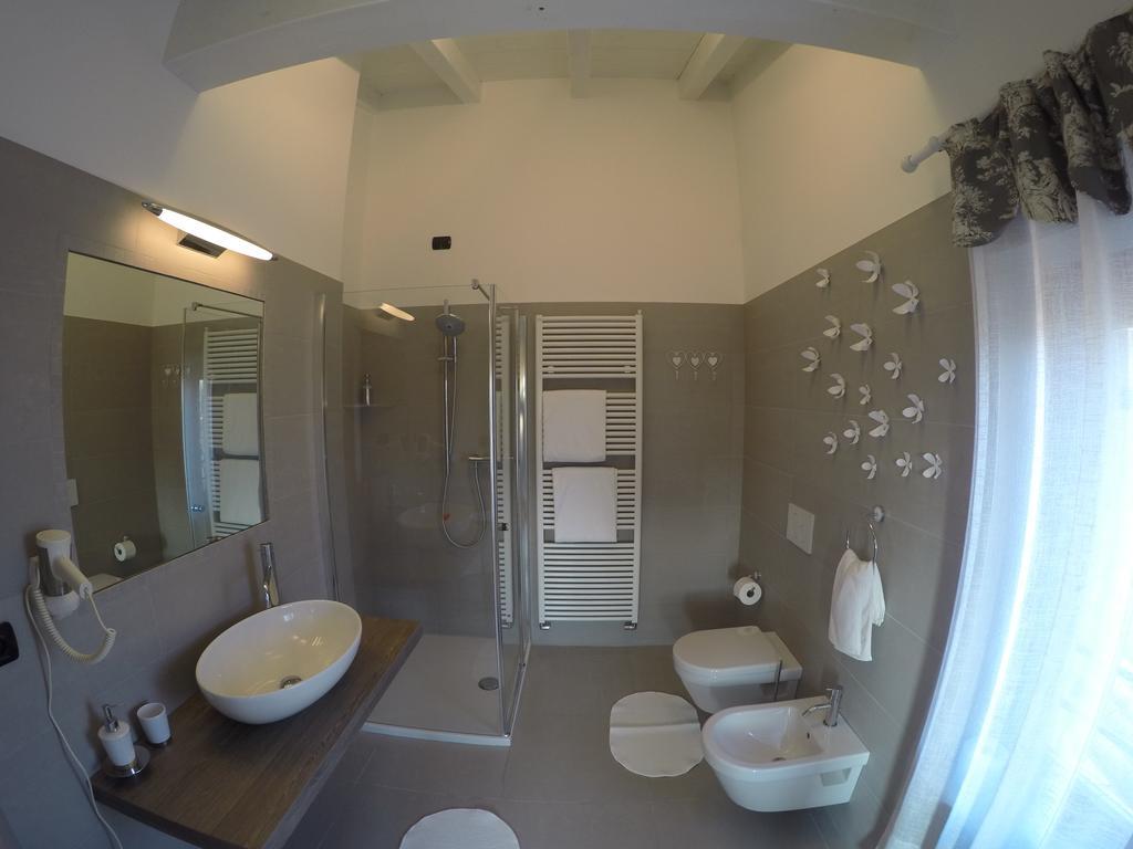 Garda & Golf Bed & Breakfast Caprino Veronese Oda fotoğraf